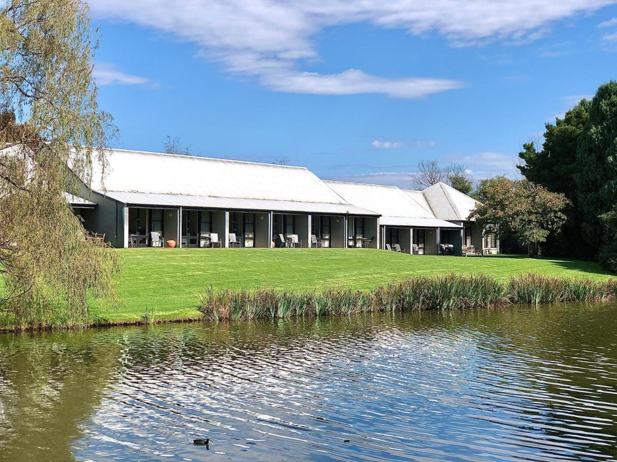 Briars Country Lodge Bowral Bagian luar foto