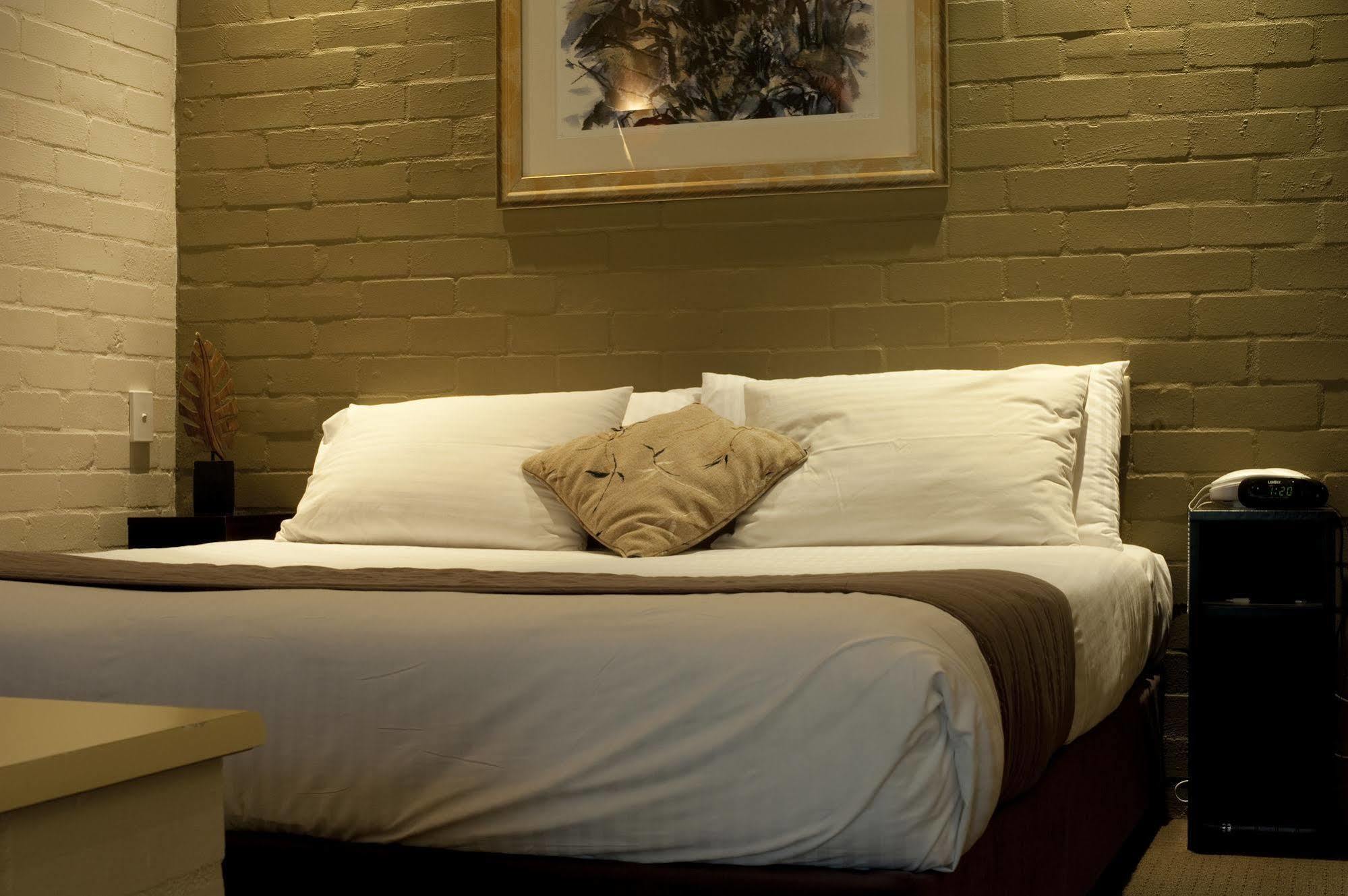 Briars Country Lodge Bowral Bagian luar foto